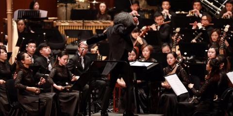 Suzhou Chinese Orchestra Pang KaPang | Neue symphonische Werke aus China - Europapremiere